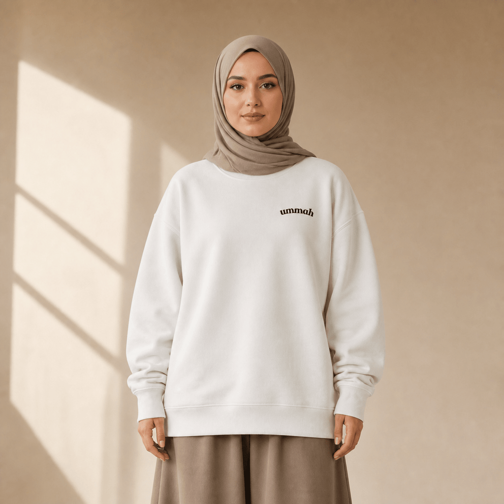 Good Deeds Only Sweater - ummah collective